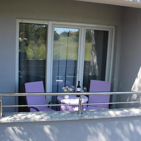 Greta & Ivona * Pula