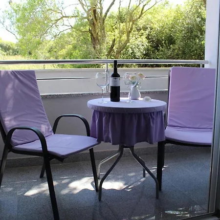 Greta & Ivona * Pula