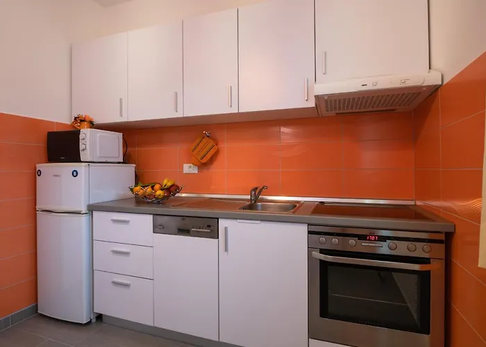 Apartment Greta & Ivona *