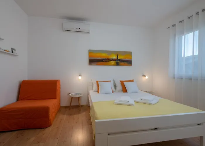 Greta & Ivona Apartment Pula